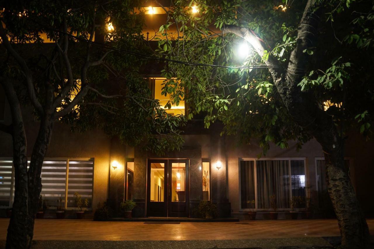 City View Hotel & Restaurant Lahore Bagian luar foto